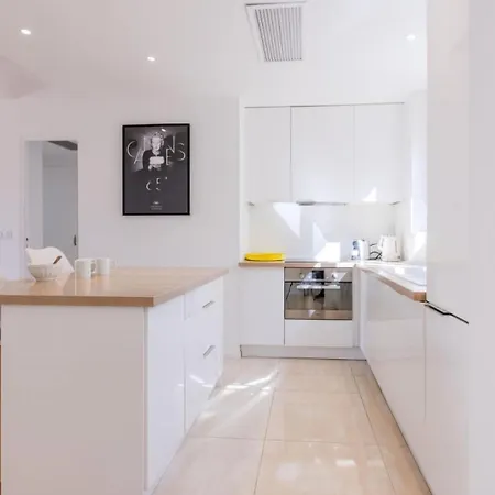 3p De Style Avec Balcon A 3 Min De La Croisette - 3p De Style Avec Balcon A 3 Min De La Croisette Mae-2013 * Κάννες