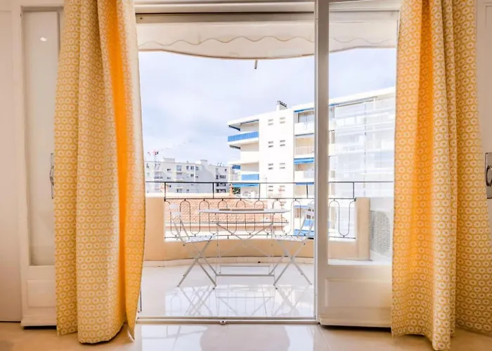 Apartment 3p De Style Avec Balcon A 3 Min De La Croisette - 3p De Style Avec Balcon A 3 Min De La Croisette Mae-2013